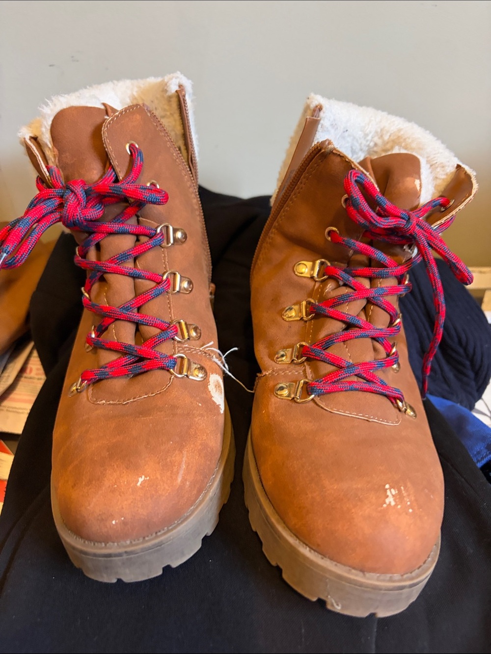 Steve Madden Tan Faux-Fur Lined Winter Boots with Red/Blue Laces